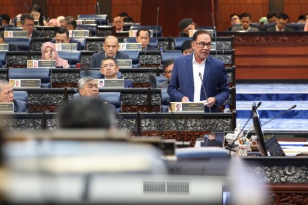 Anwar: Political stability, clear policies key factors for Amazon Web Services’ investment in Malaysia