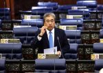 Kerajaan belum beri keputusan 24 permohonan baharu pusat data – Johari Ghani